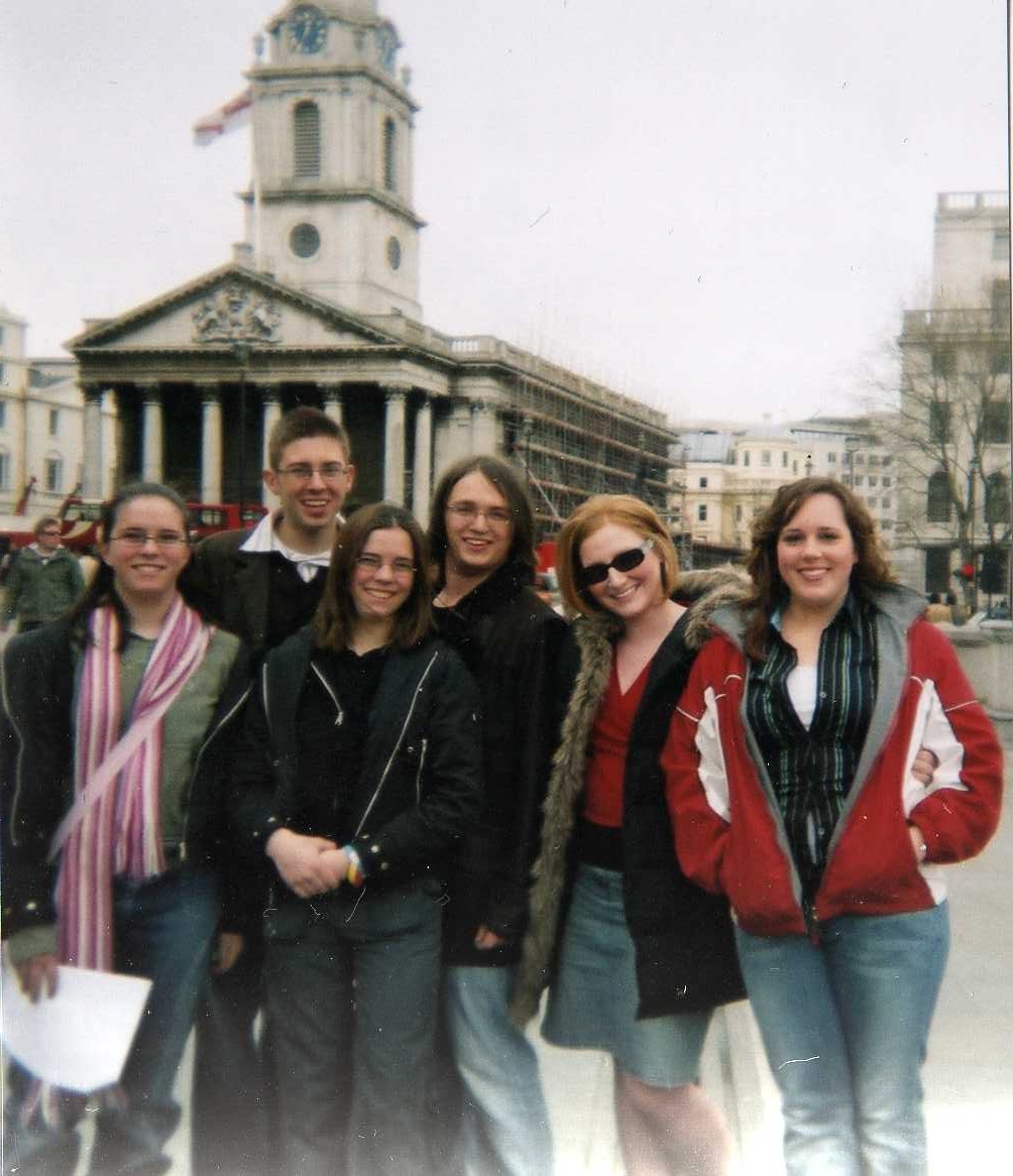 Scavenger hunt near Trafalgar square by Juliamaud